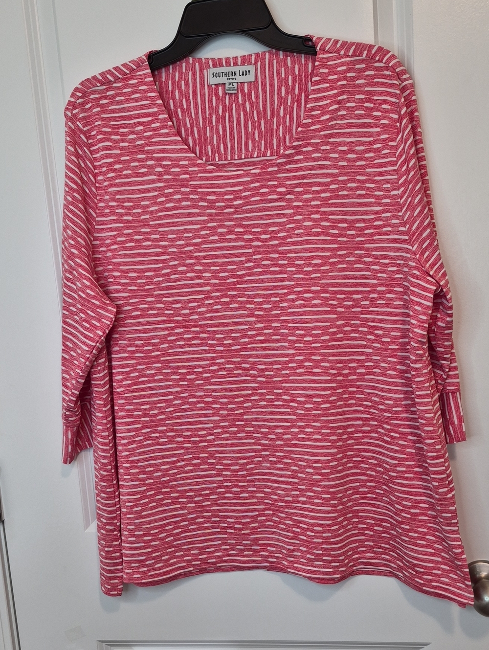 Southern Lady Pink and White Striped 3/4 Sleeve Top Size PL